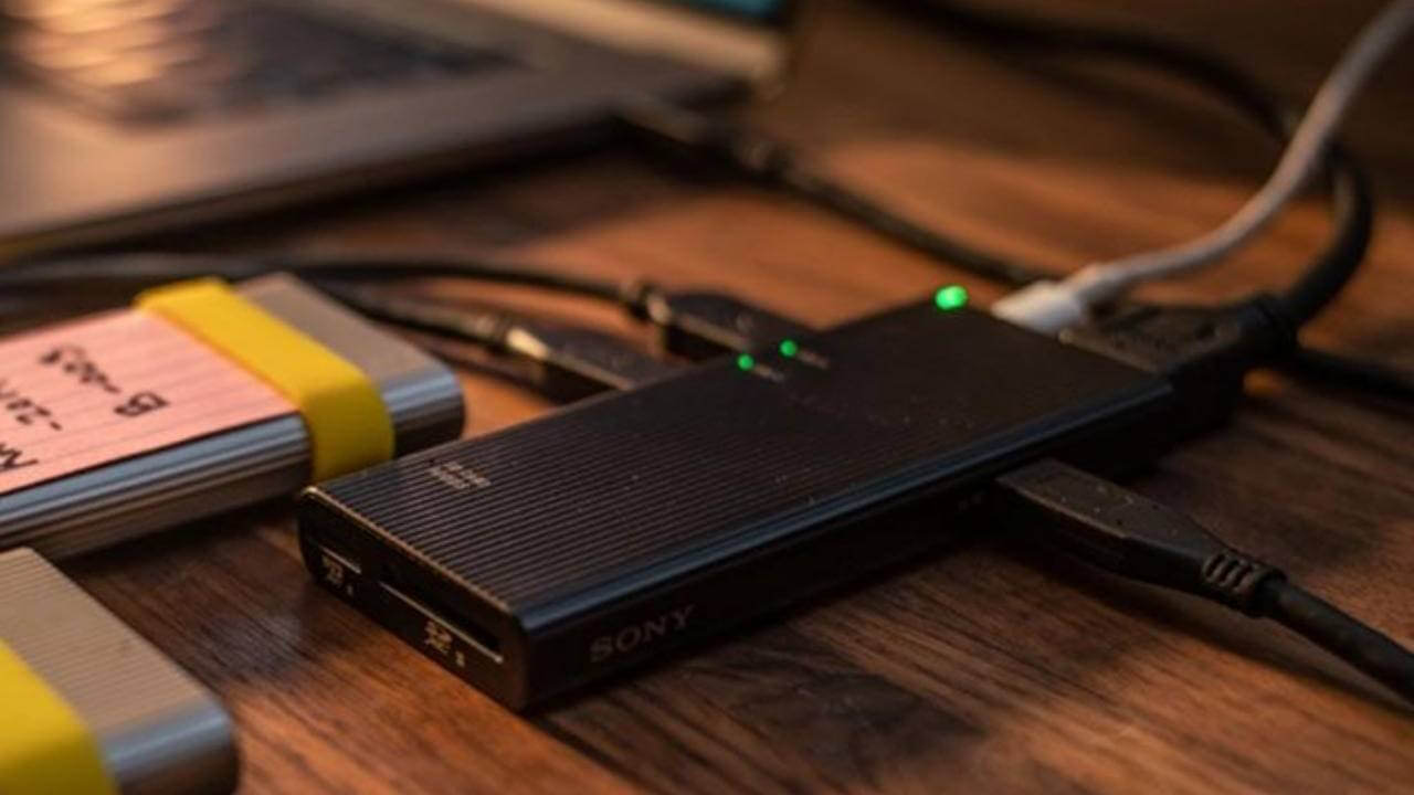 Sony launches MRW-S3, the world's fastest USB hub