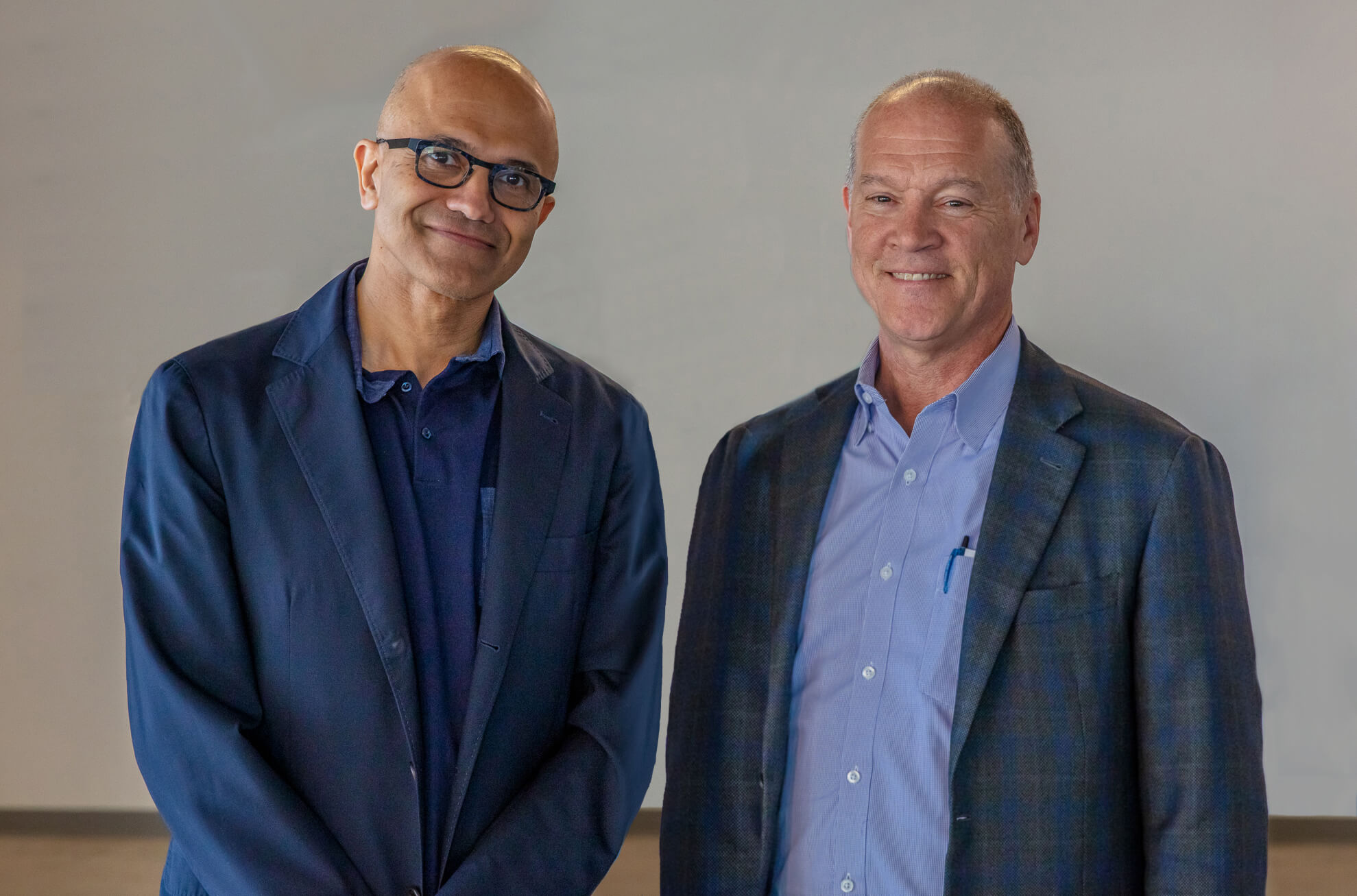 Microsoft scores multibillion-dollar cloud deal with AT&T