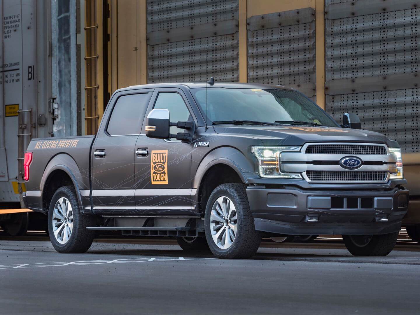 Ford's all-electric F-150 prototype tows 1.25 million pound train