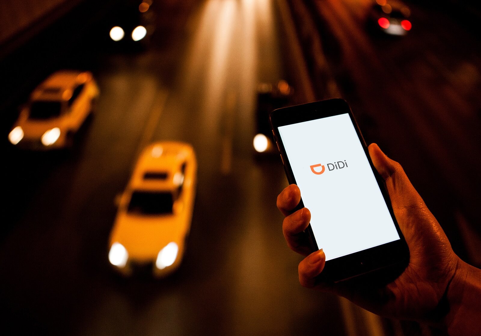 Toyota pours $600m into Didi and pens smart fleet partnership