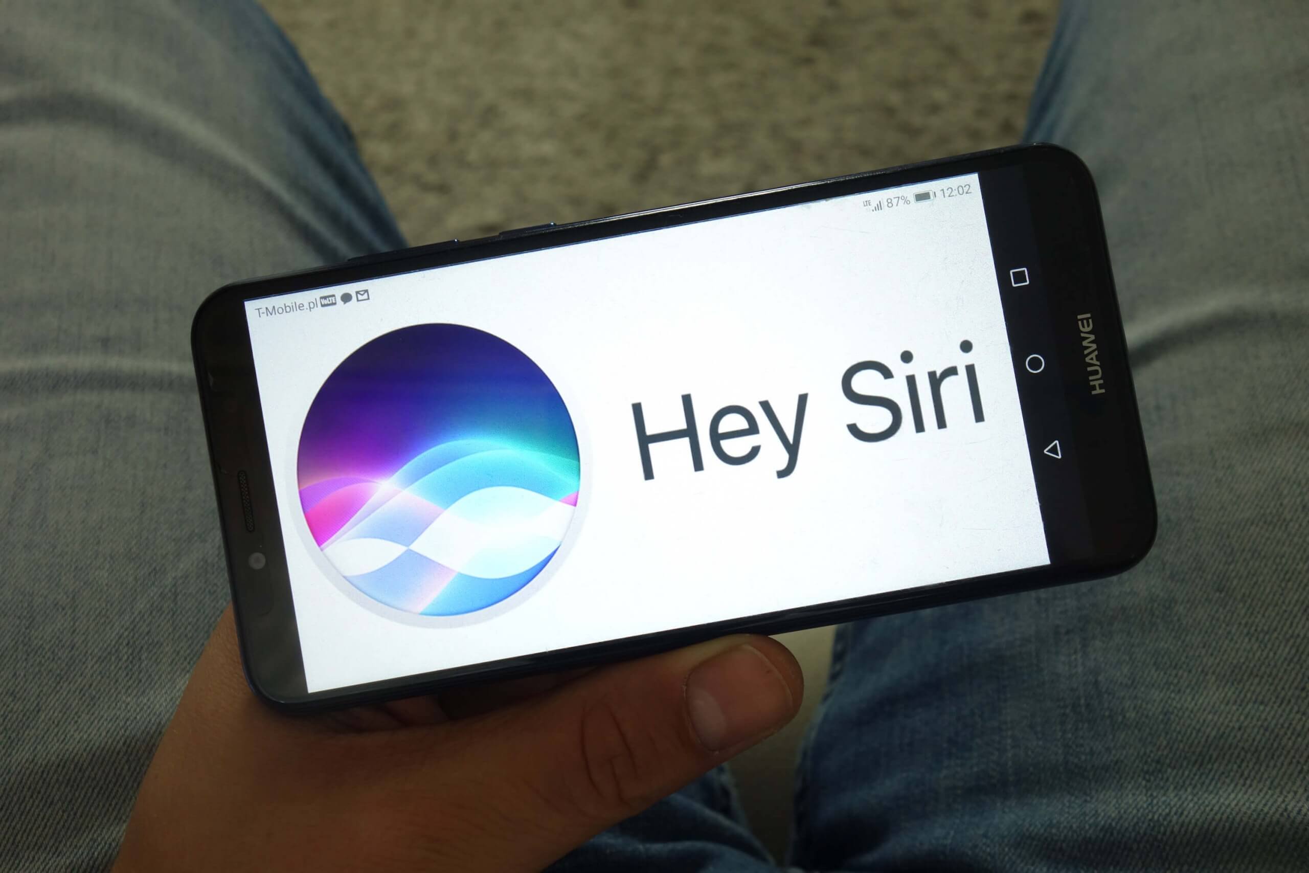 Apple QC workers often hear bits of private conversations in Siri recordings