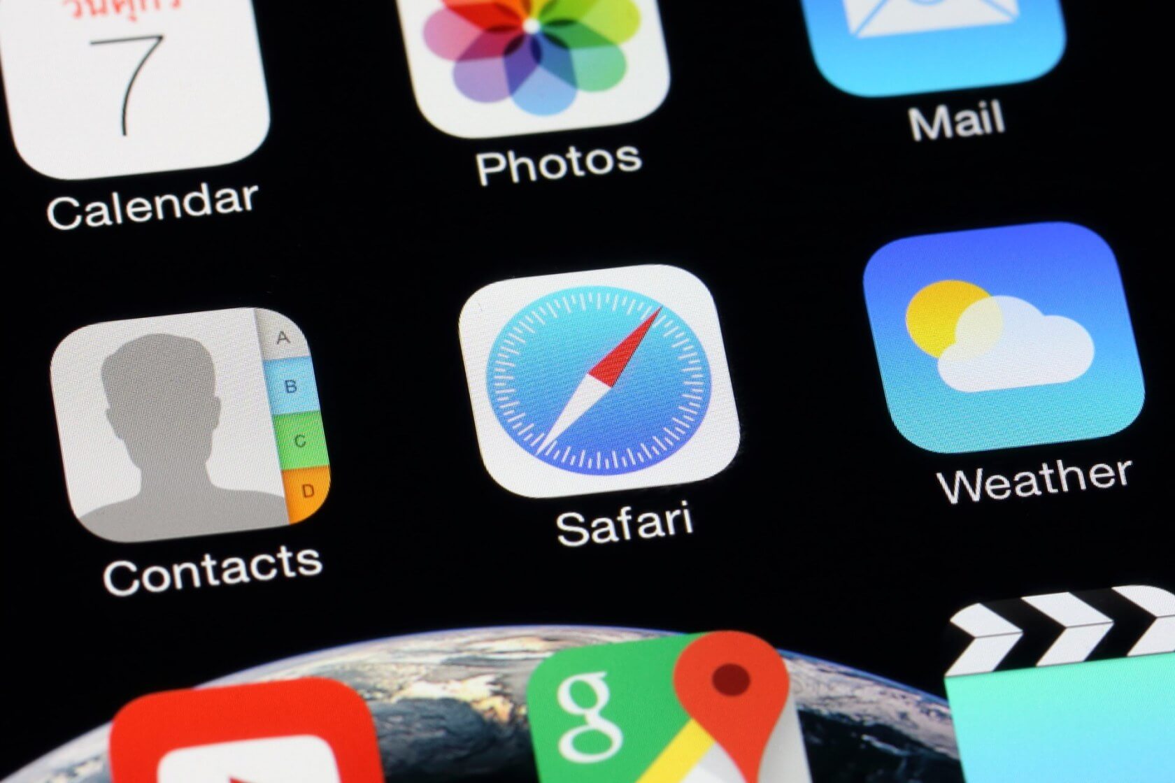 Apple could punish websites for using cross-site tracking features on Safari users