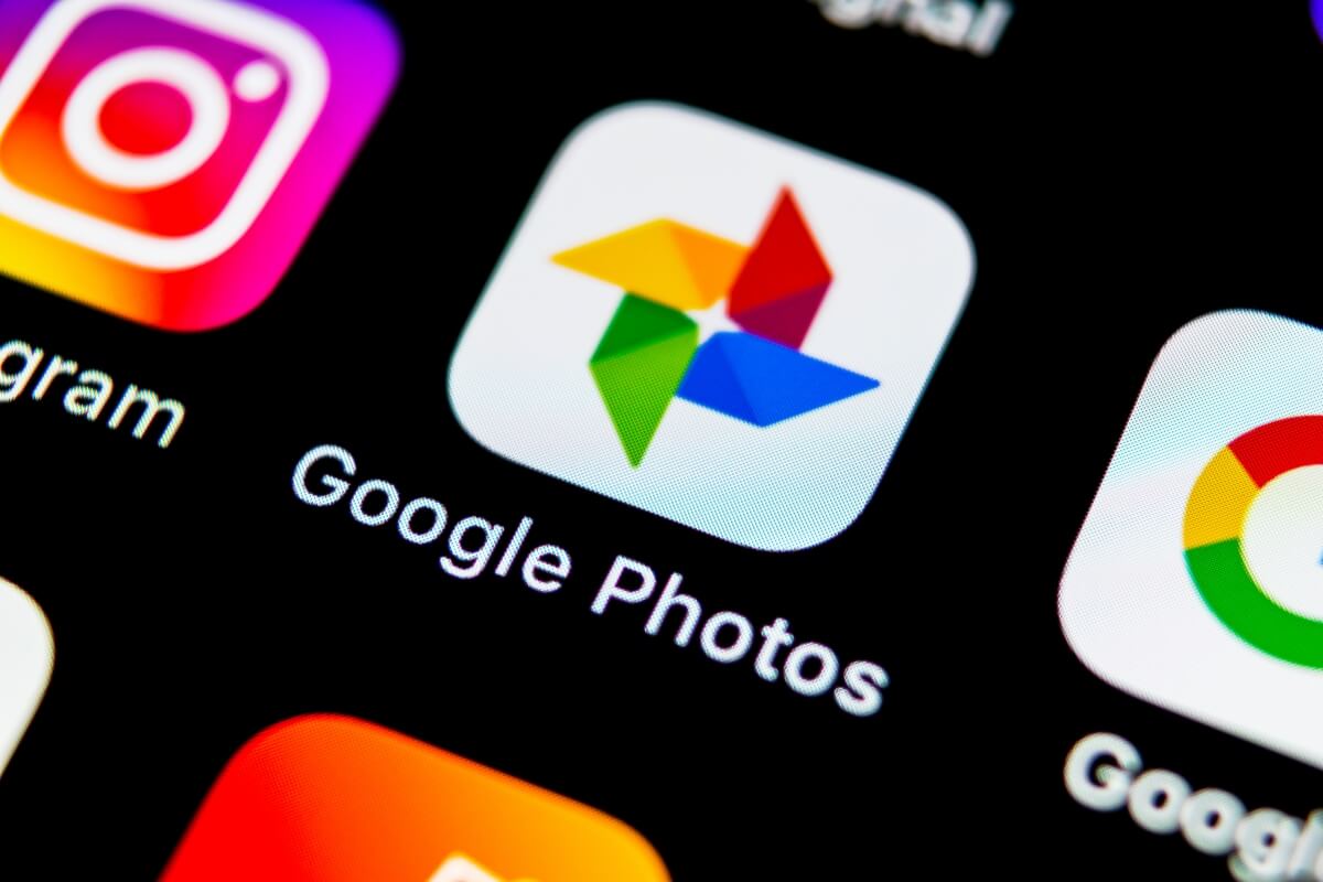 Google Photos gets optical character recognition filter that can search images for text