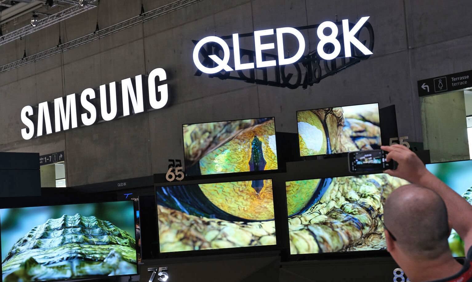 Samsung partners up with SK Telecom to develop the 'world's first' 5G-supported 8K TV