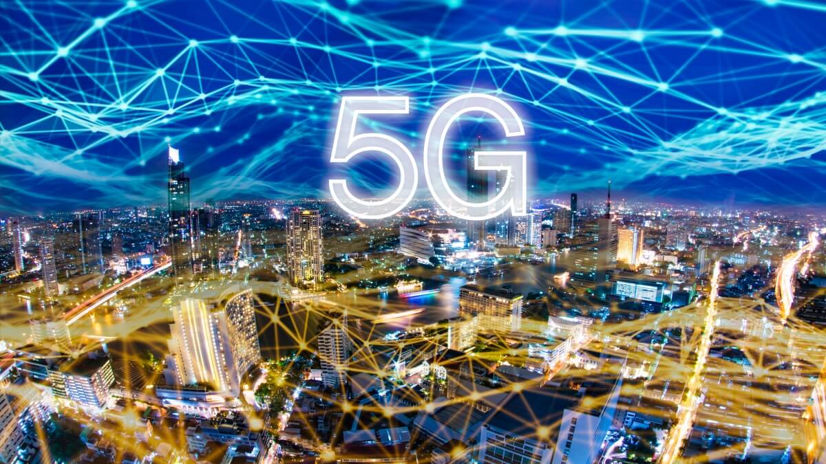 Verizon activates 5G service in New York City, Panama City and Boise