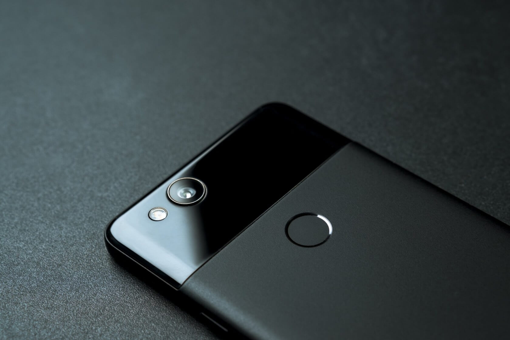 Google ends official support for the original Pixel 1 phone
