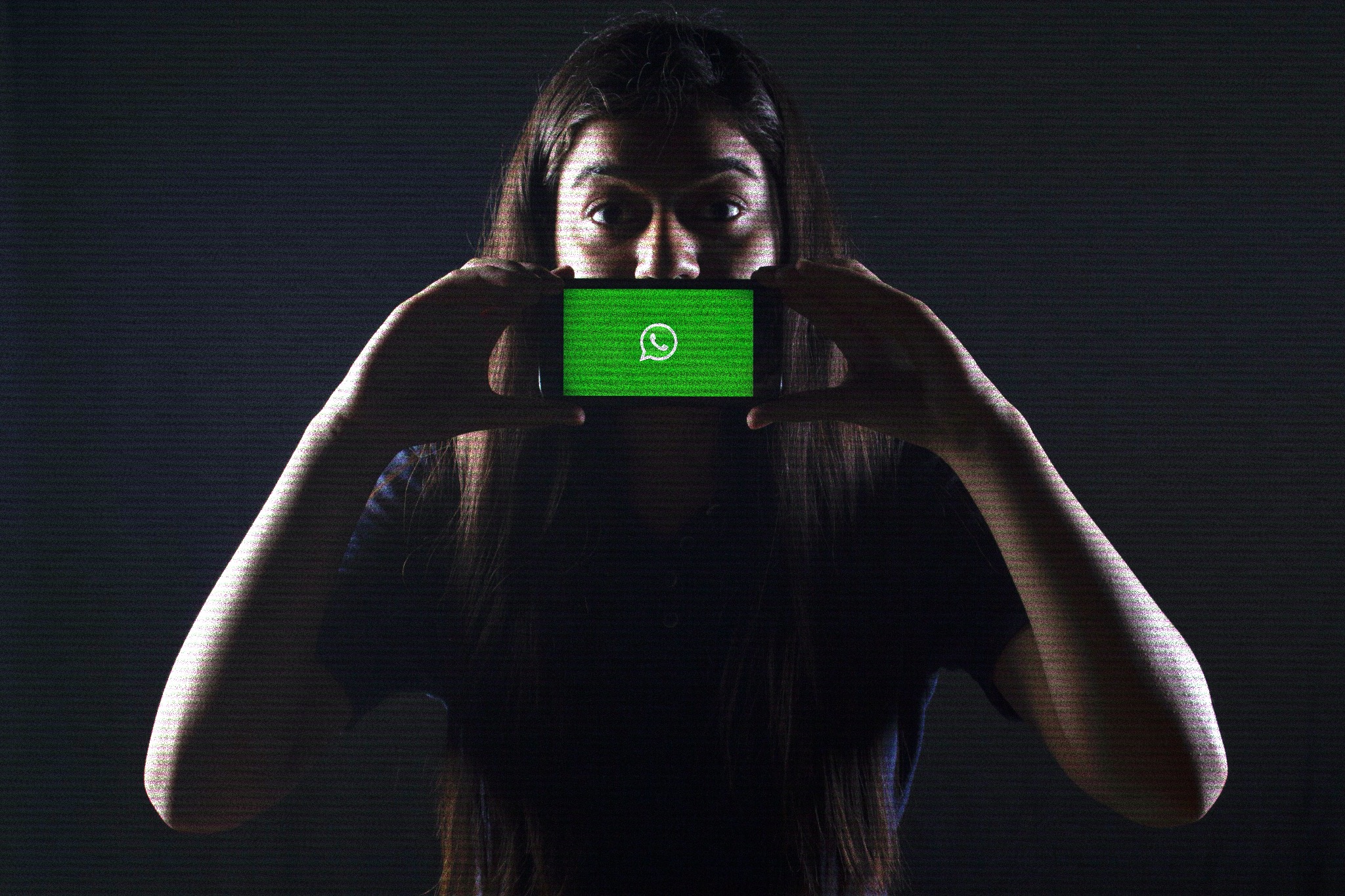 WhatsApp bug allows complete control of group chats, crashing the app
