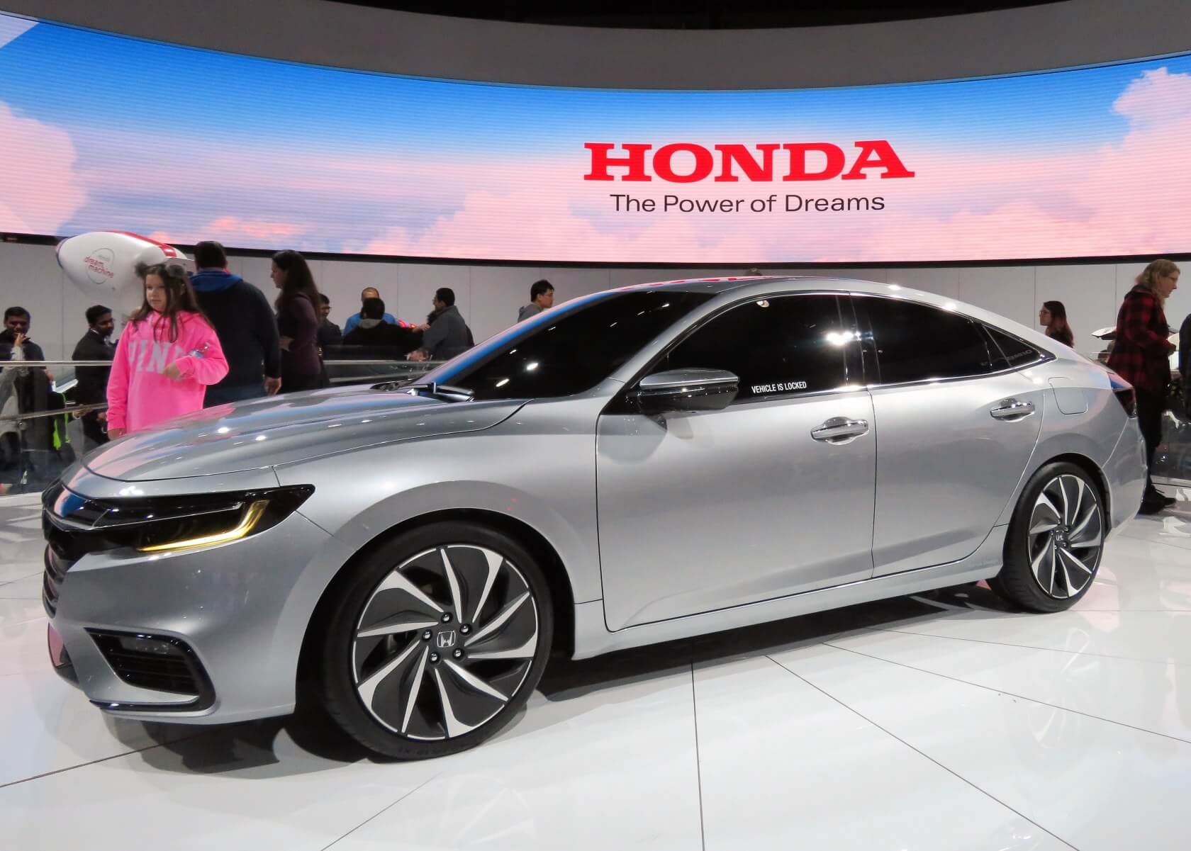 Honda plans to reveal its in-car virtual assistant at CES 2020