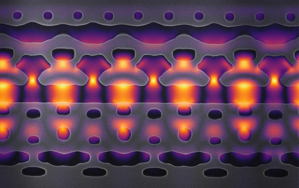 Stanford researchers create miniaturized particle accelerator using infrared light