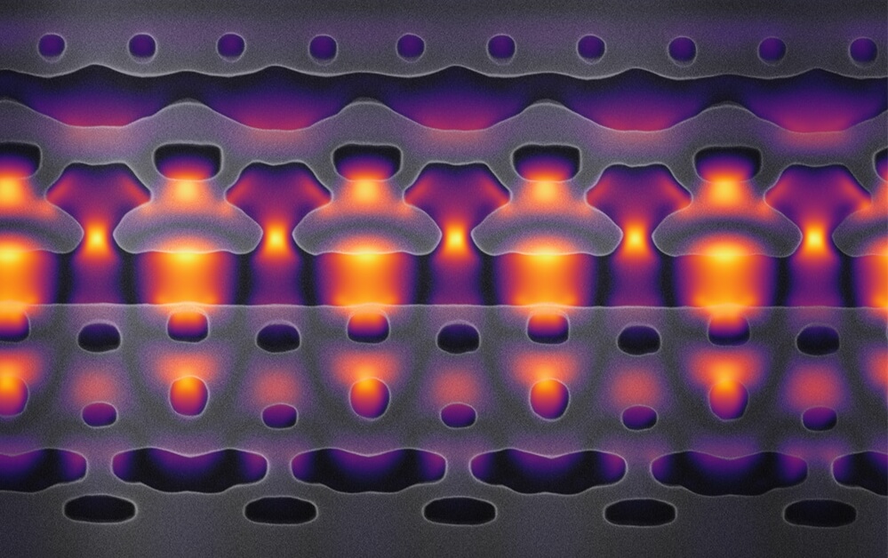 Stanford researchers create miniaturized particle accelerator using infrared light