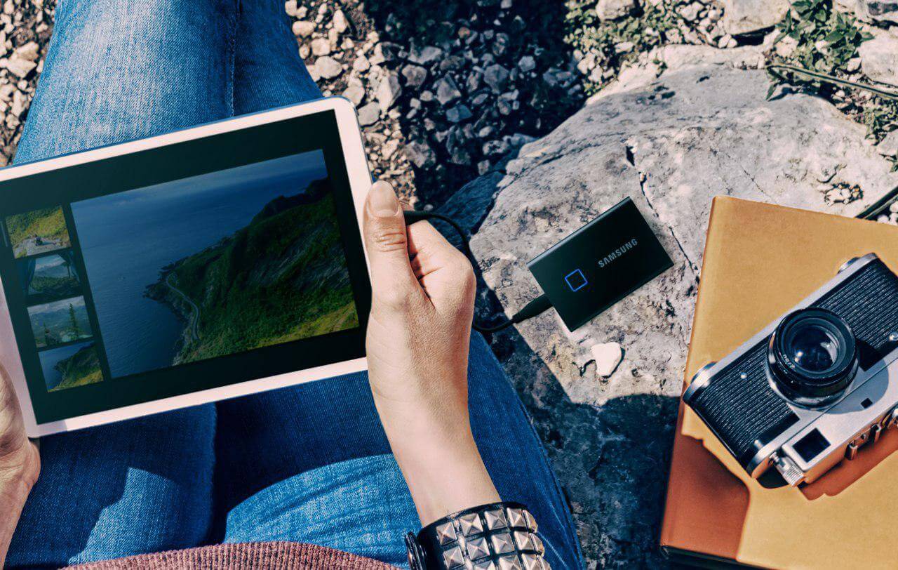 Samsung made a portable SSD that can be locked with a fingerprint