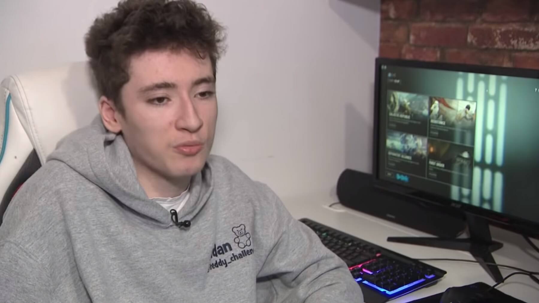 Texas gamer saves teammate in UK after hearing him have a seizure