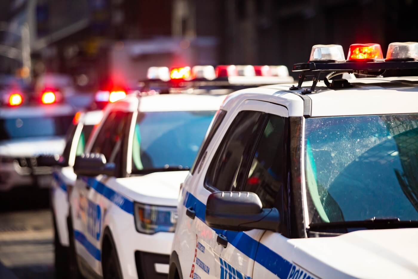 NYPD to replace officers' handwritten patrol memo books with iPhone app