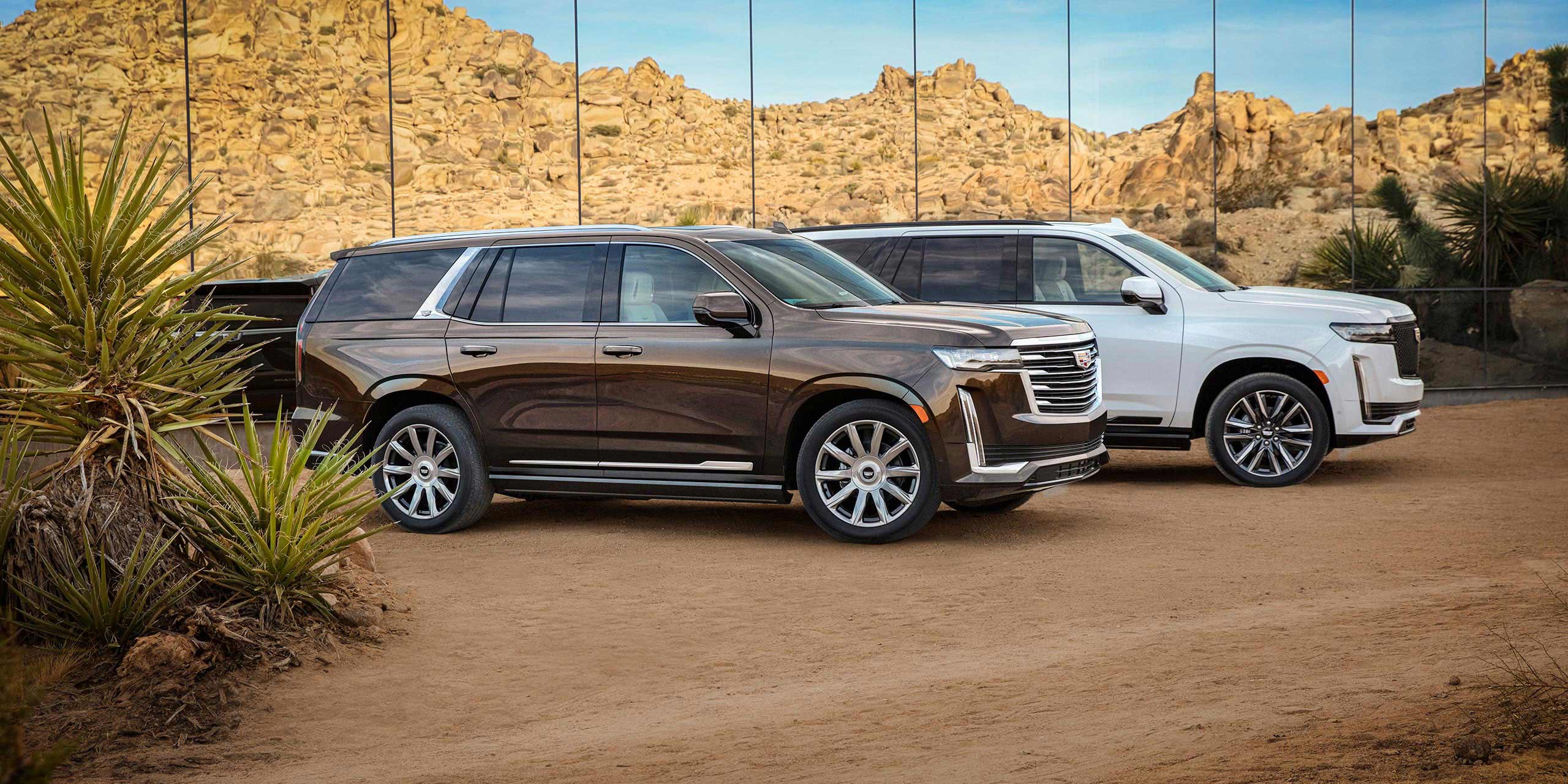 Cadillac unveils the tech-laden Escalade 2021 with Super Cruise and a 38-inch curved OLED screen
