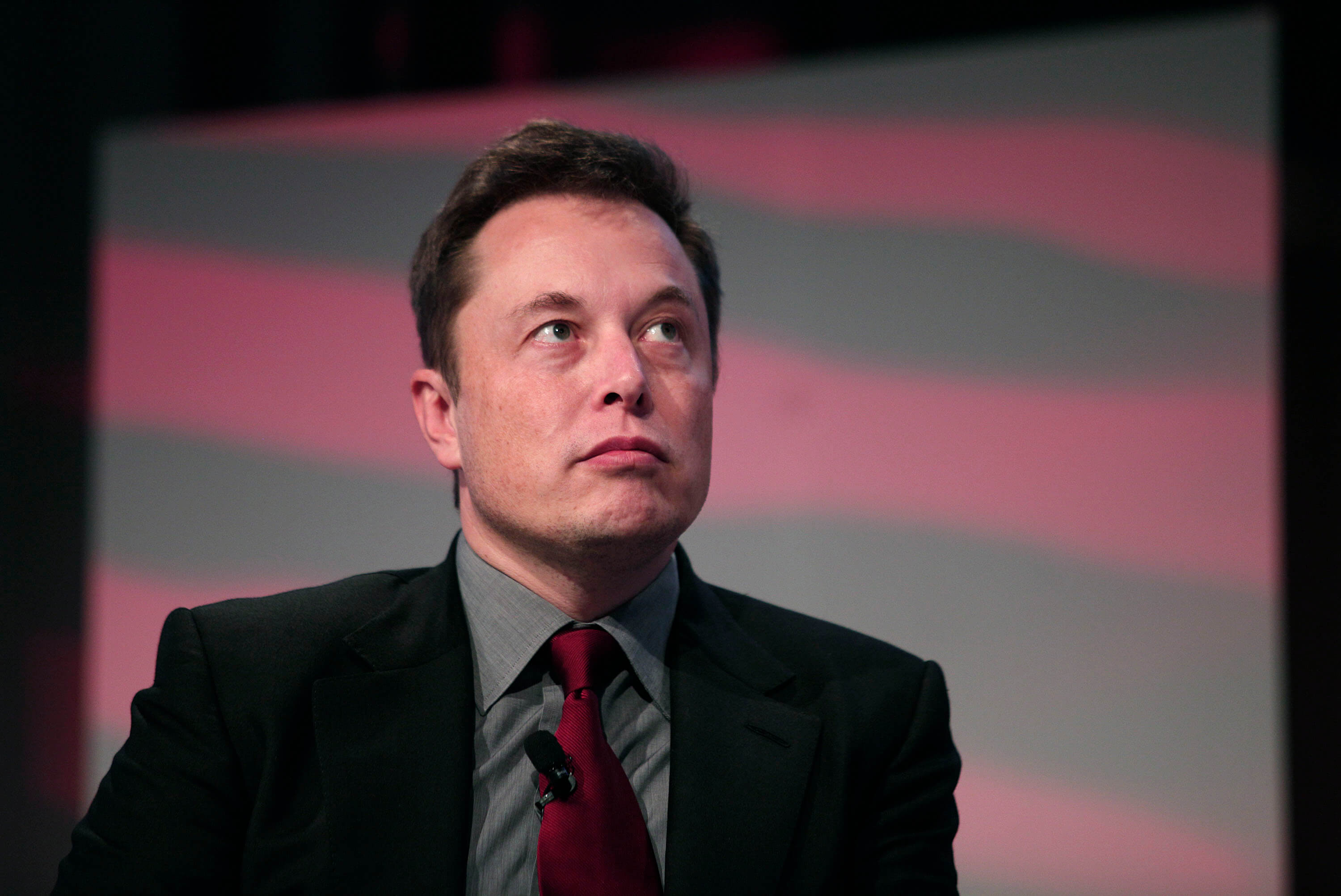 Elon Musk: Advanced AI development should be regulated, including Tesla