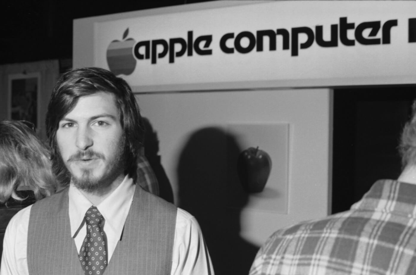 Steve Jobs' 1973 job application form is being auctioned for a fourth time, now with an accompanying NFT