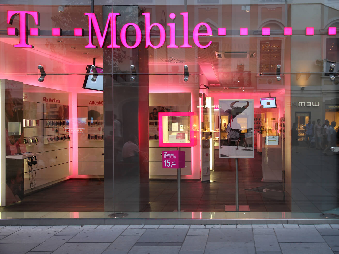 T-Mobile is expediting the launch of its Connect prepaid plan