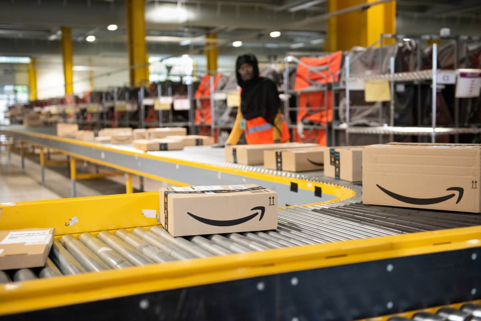 Amazon workers call for virtual 'Sick Out' to protest Coronavirus-related firings, work conditions