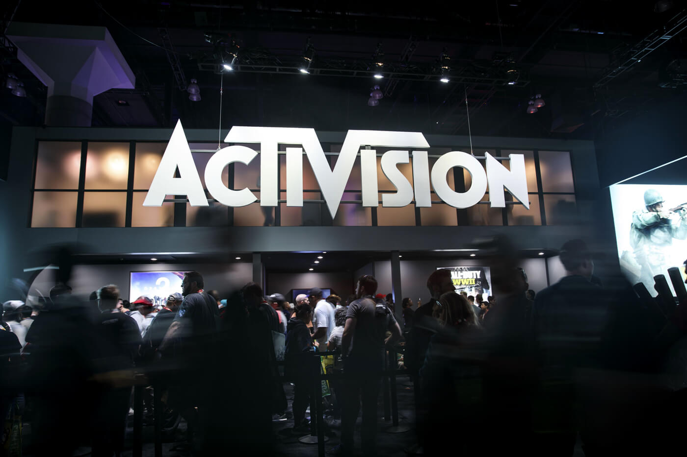 Activision CEO Bobby Kotick sent out his personal phone number to all 10,000 employees