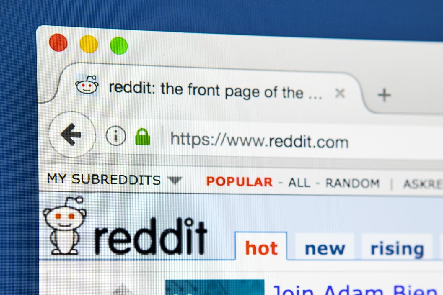 Reddit rolls out community chat rooms to bond over shared interests