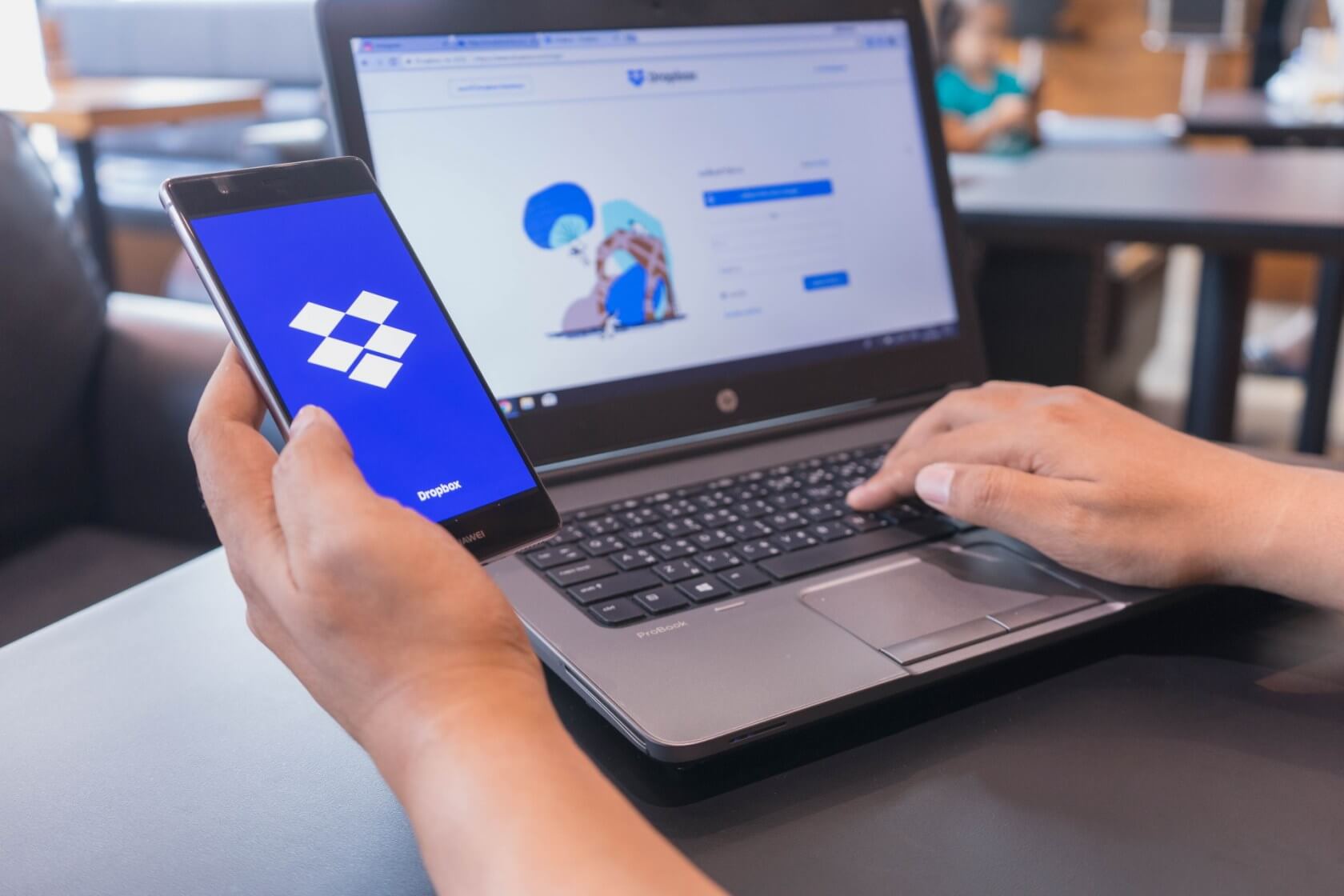 Dropbox releases an invite-only password management app