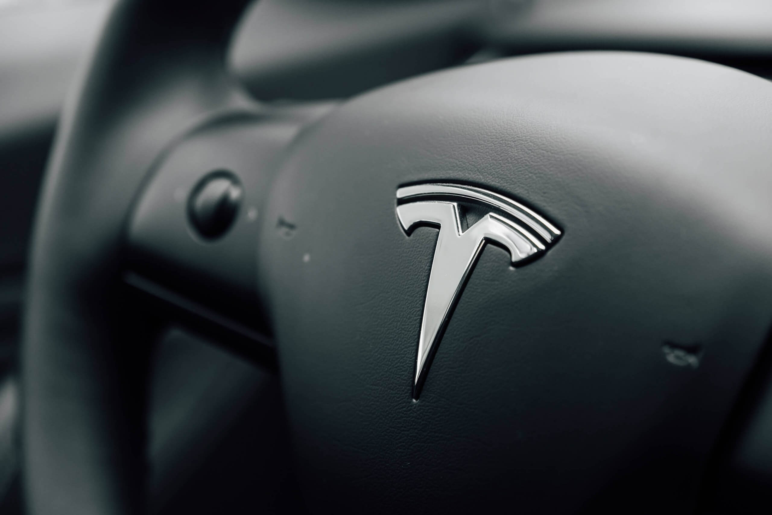 Elon Musk: Tesla is close to achieving basic level 5 autonomy for its cars