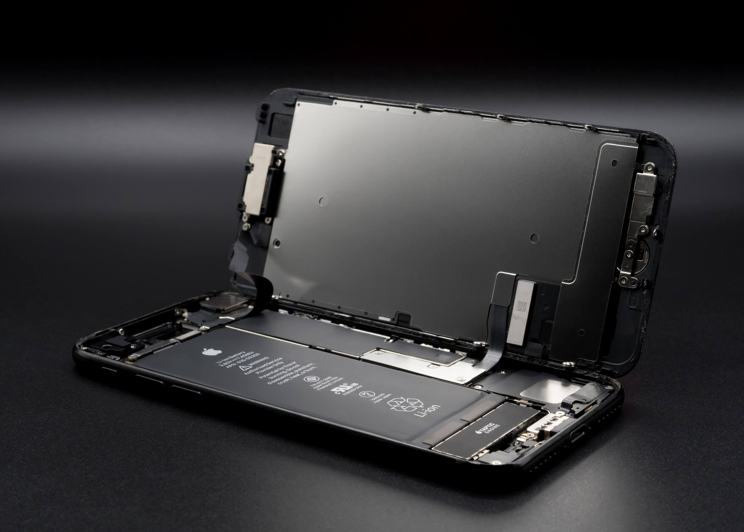 Замена модуля на айфон. Repair iphone 13 Pro. Iphone 13 Batarya. Iphone 13 Pro Max remont telefon. Починка айфона.