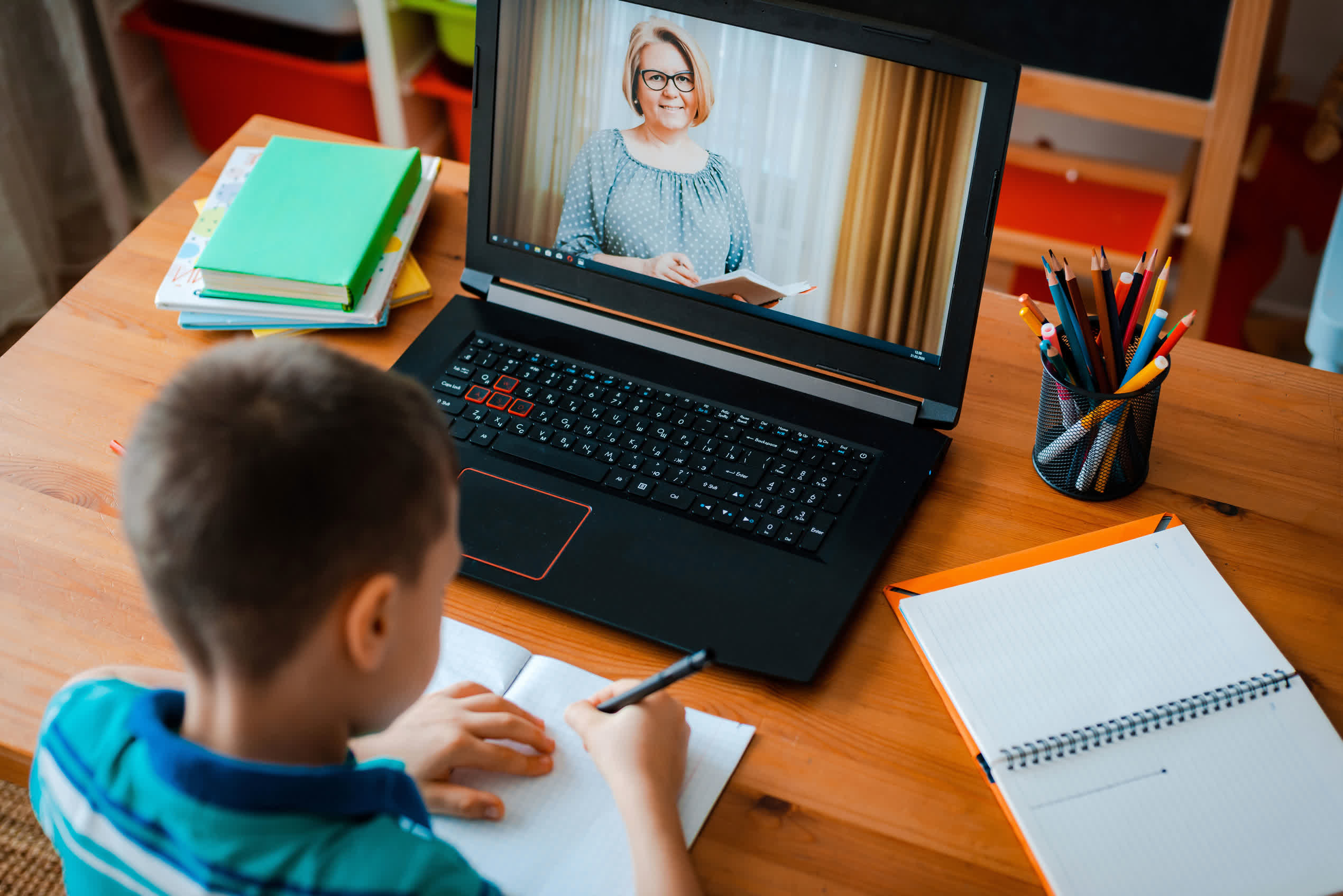 Back-to-school laptop shortage hits US schools