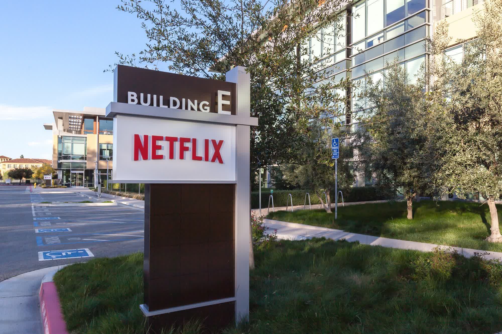 Netflix boss says staff can return to office when the majority are vaccinated