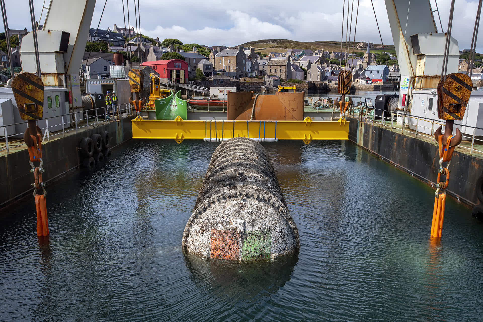 Acoustic attacks could be a serious threat to the future of underwater data centers