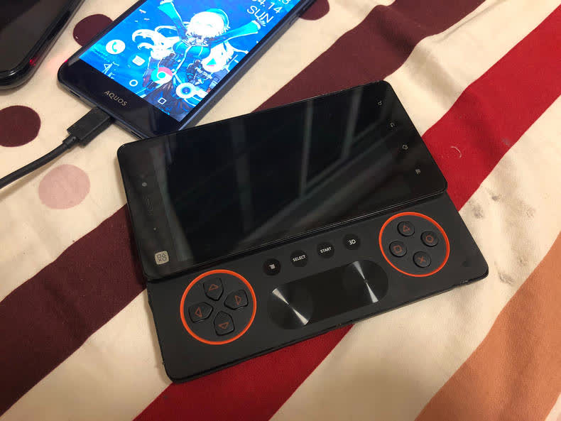 Alleged Xperia Play 2 prototype reveals what could have become of Sony's PlayStation phone