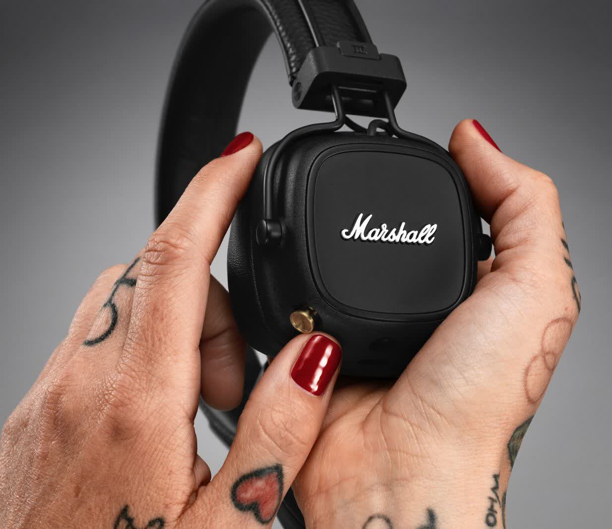 Marshall Major IV Wireless On-Ear Headphones (Black)