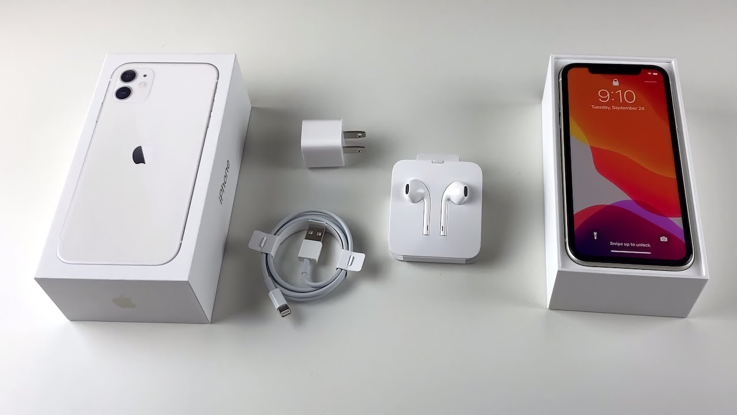 Apple reduces EarPods and charger prices by 33-percent now that it no longer bundles them