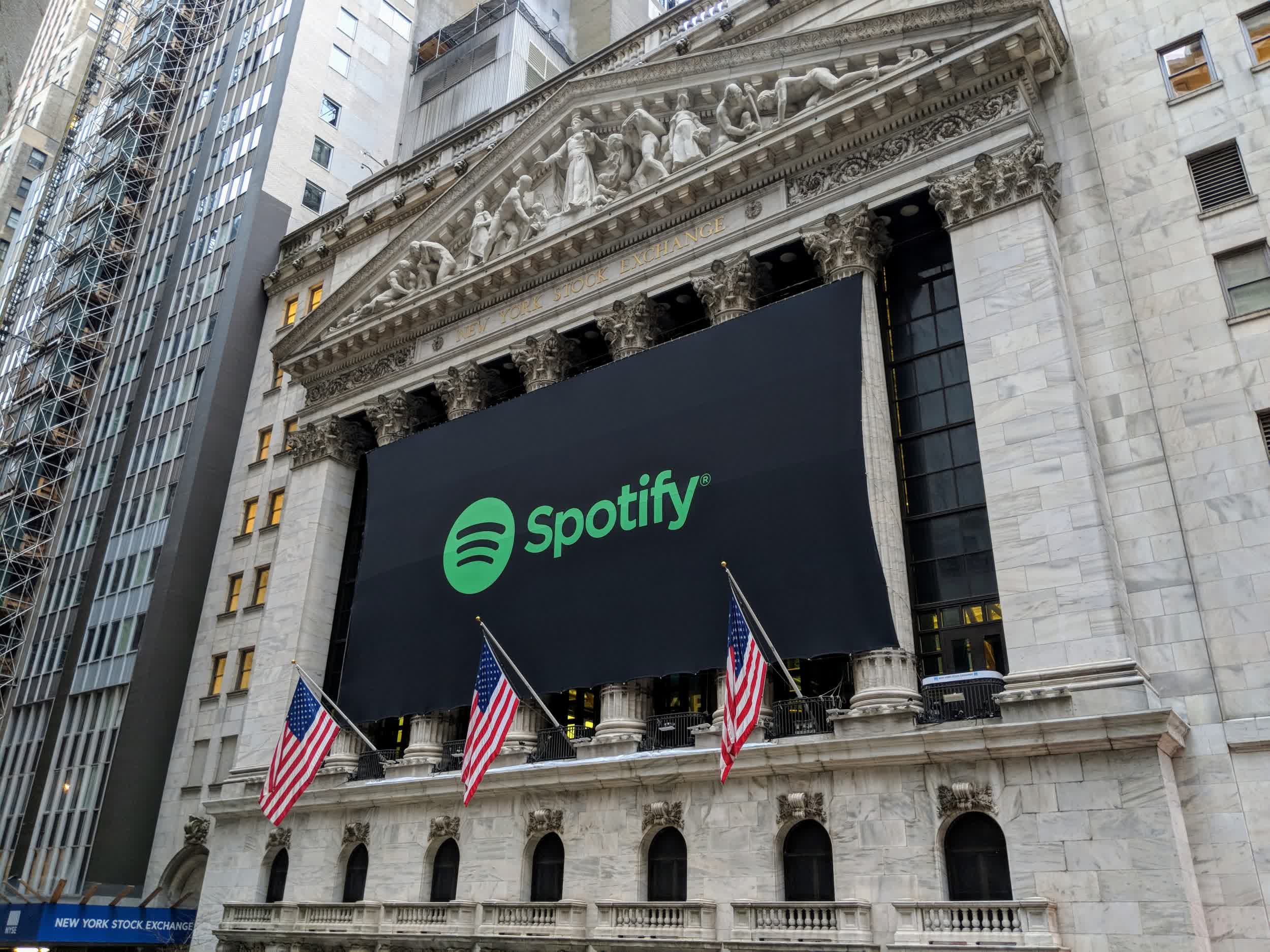 Spotify soars to 320 million monthly active users as growth accelerates