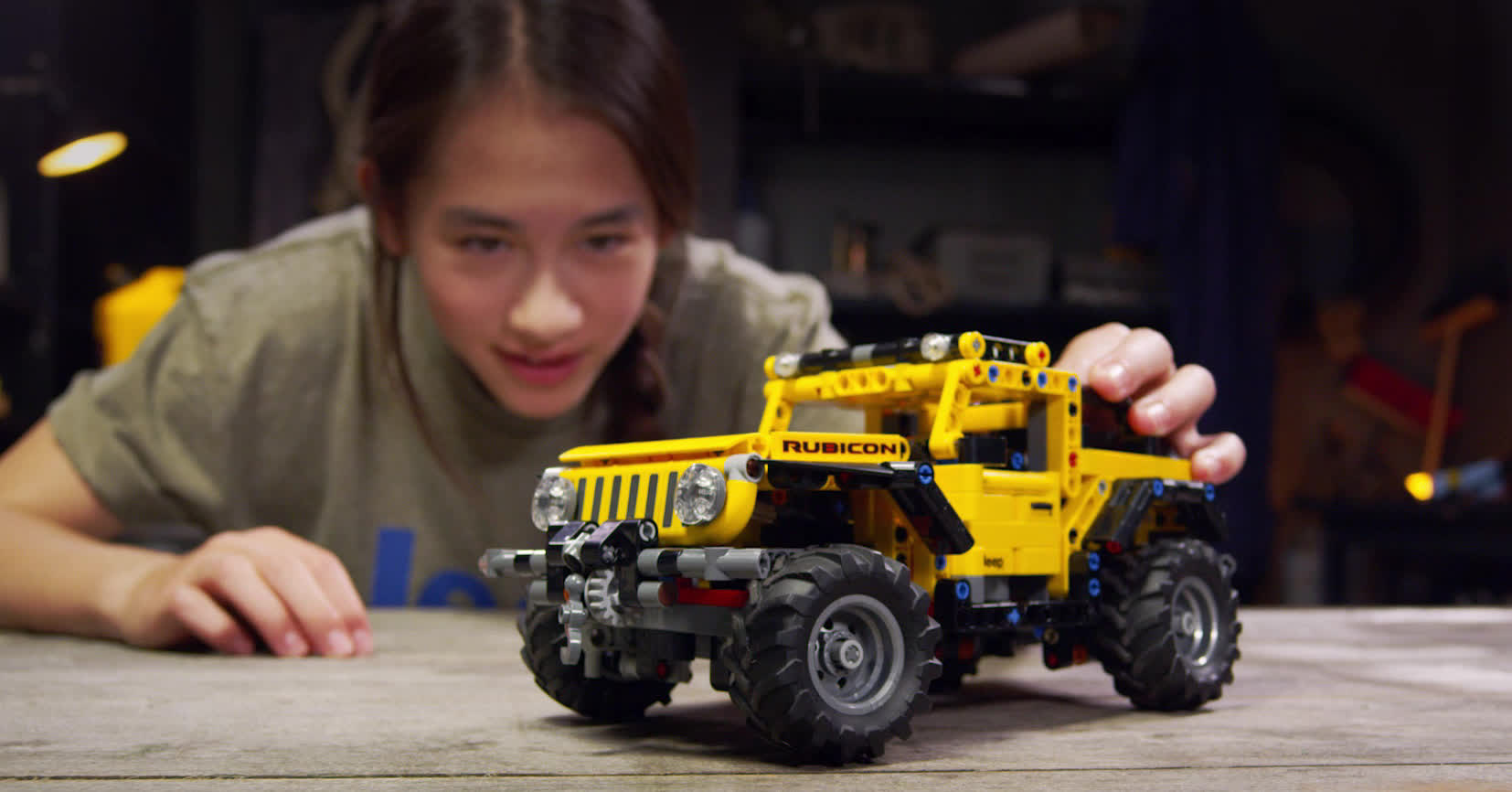 Lego's latest addition to the Technic series is a Jeep Wrangler with articulating suspension and a working winch