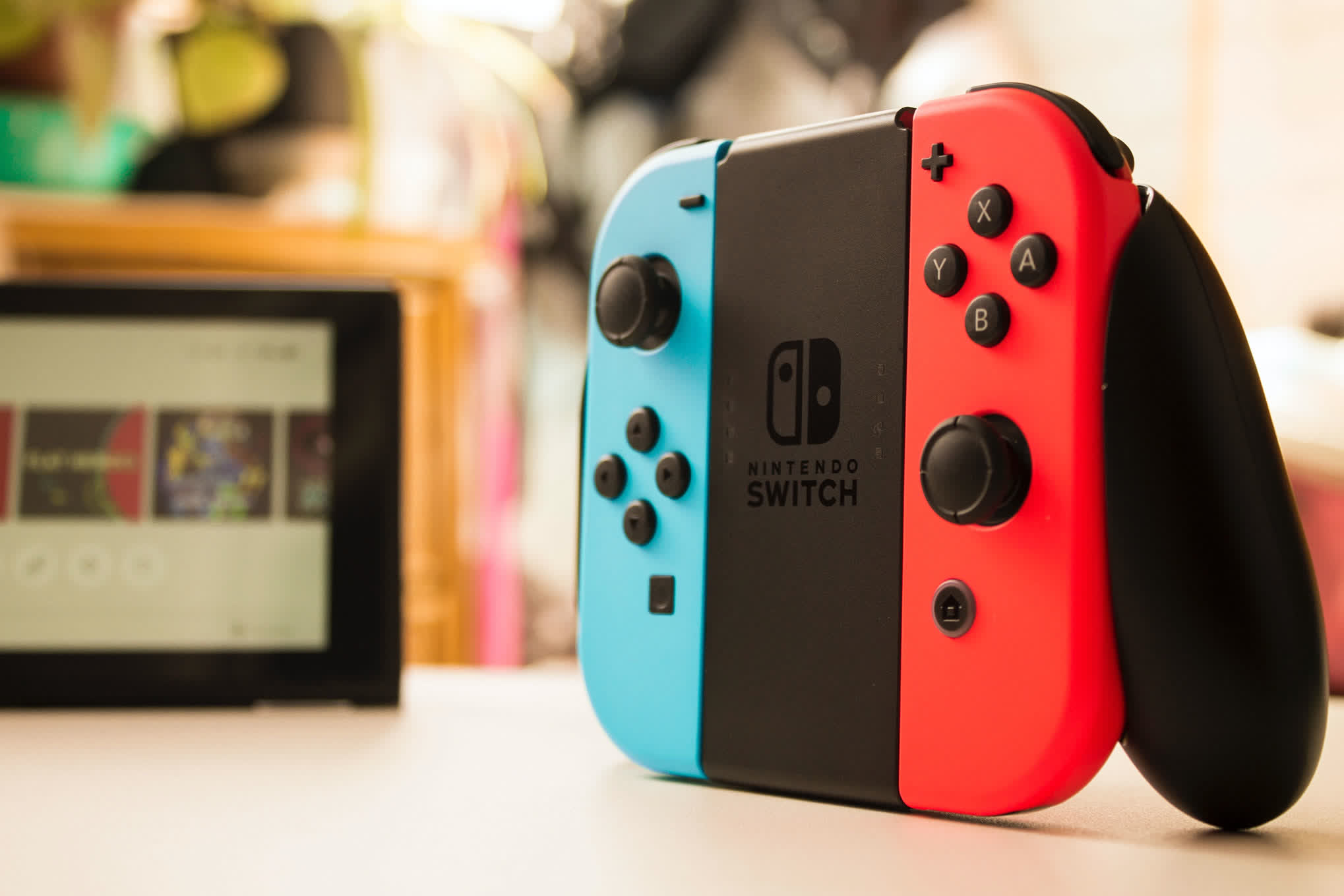 Nintendo Switch Sales Boom, Could Surpass Wii U in Just Over a Year