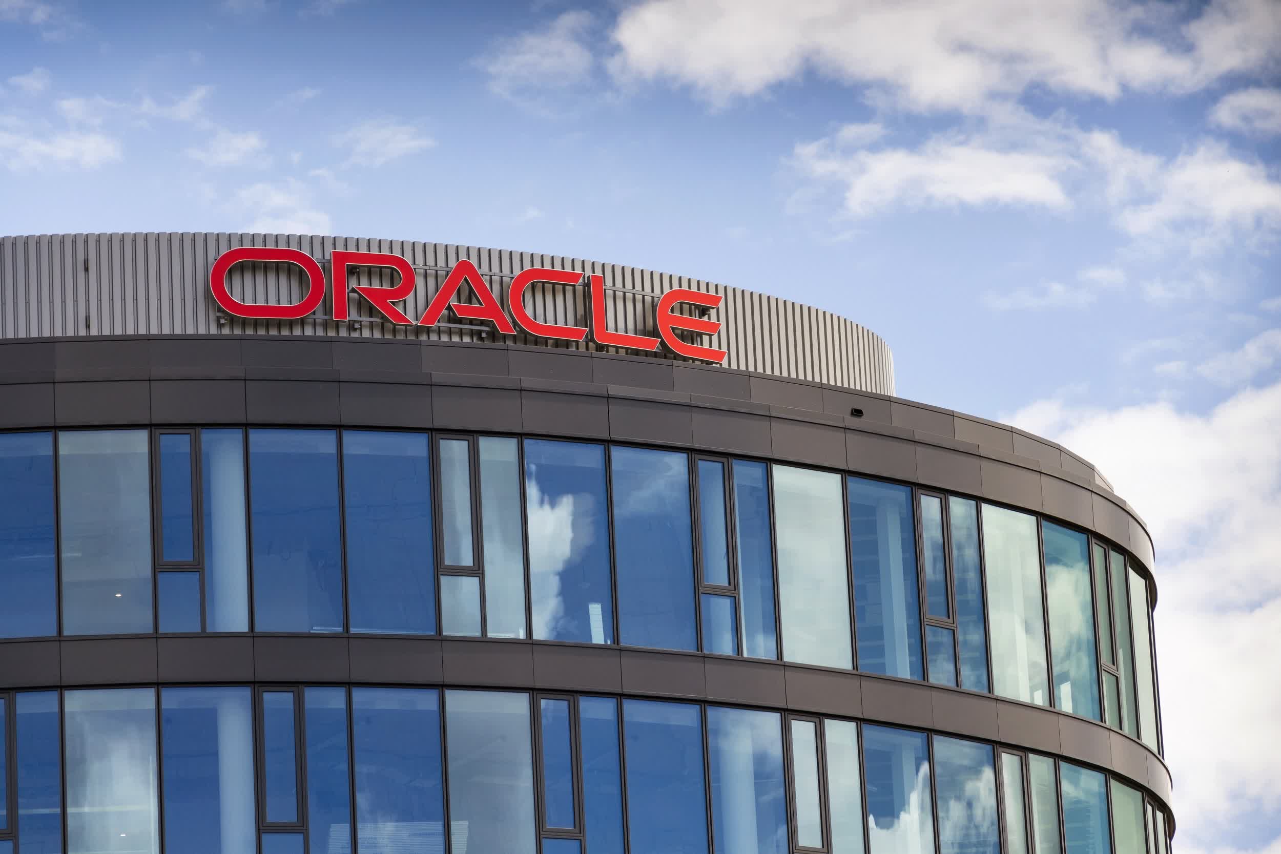 Oracle moves headquarters from California to Texas