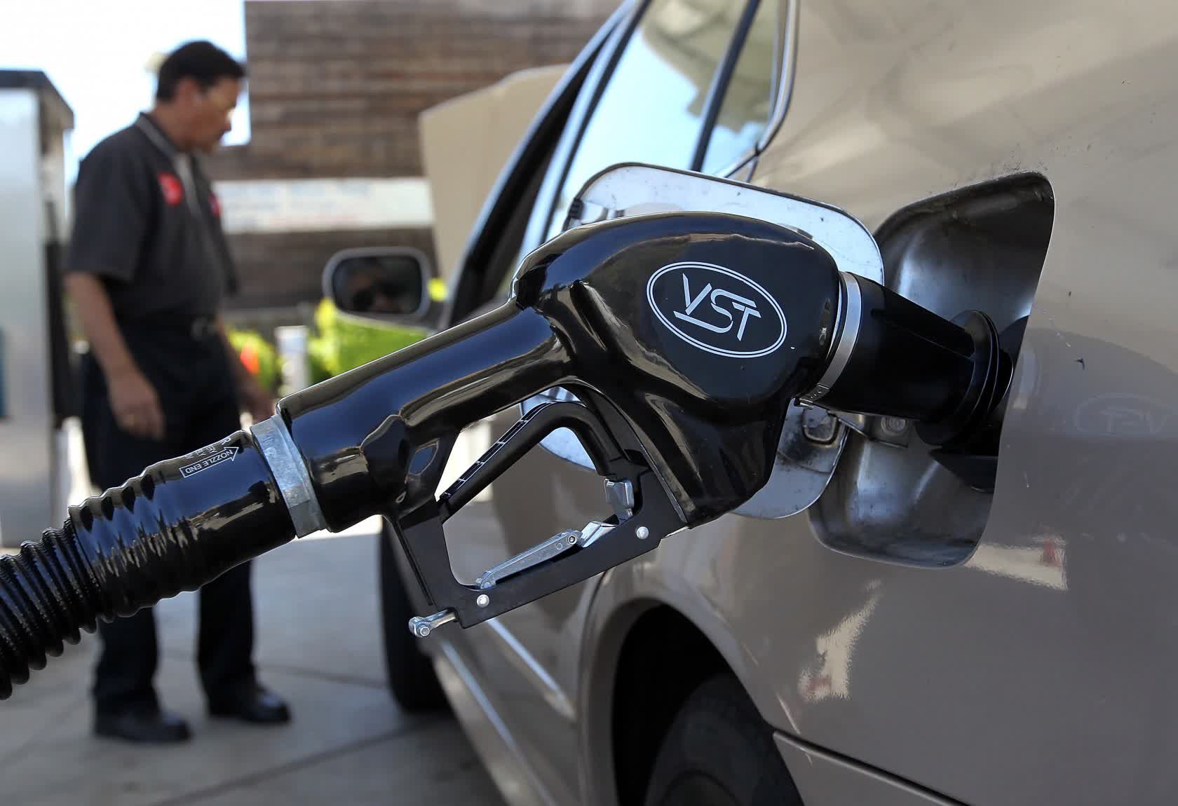 European Union aiming to ban new combustion engine cars starting 2035