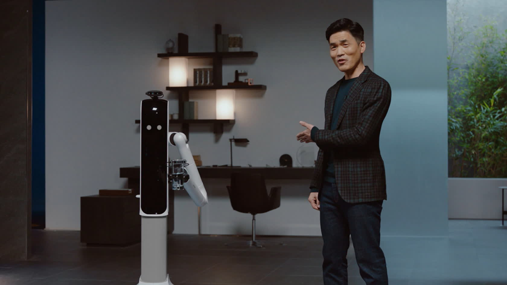Samsung's 'Bot Handy' can put away dishes, set a table, and pour drinks for you