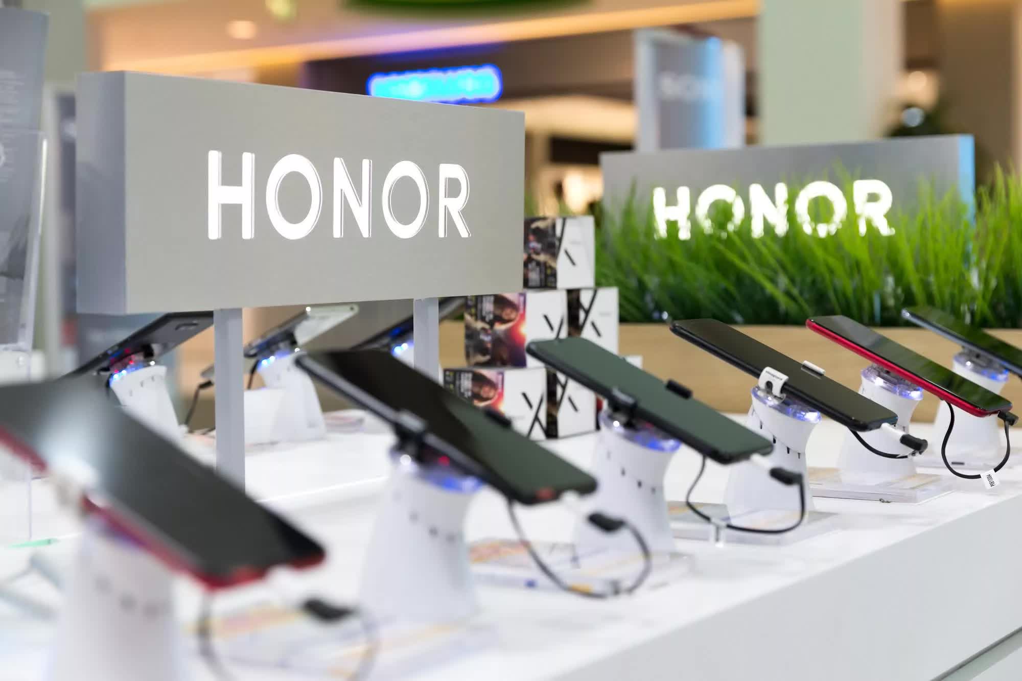 Honor secures partnerships with suppliers after being sold by Huawei