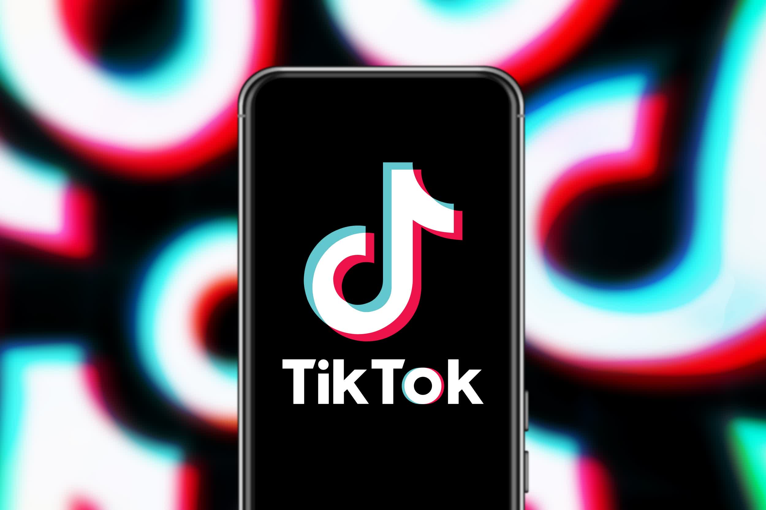 TikTok is approaching the issue of bullying from both sides