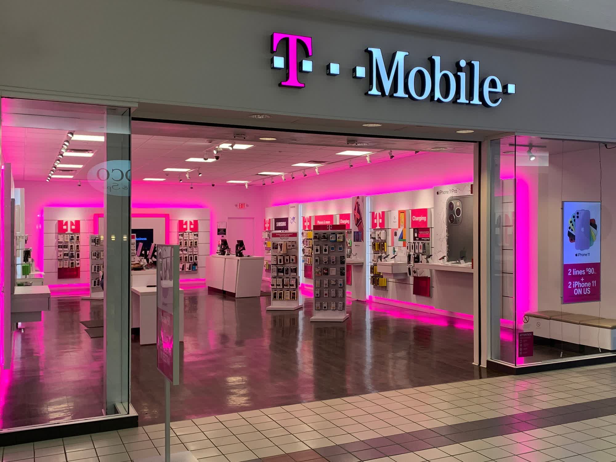 T-Mobile has cut 5,000 employees since the Sprint merger