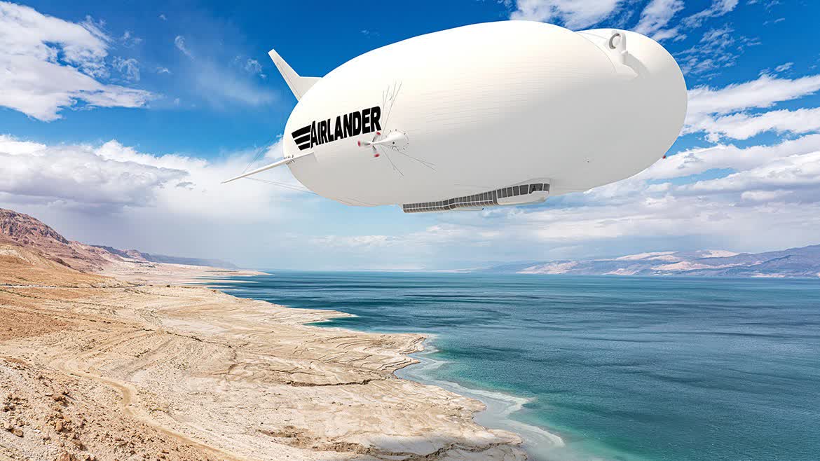 Company aims to offer short-haul airship travel by 2025, helping reduce airline industry's CO2 emissions