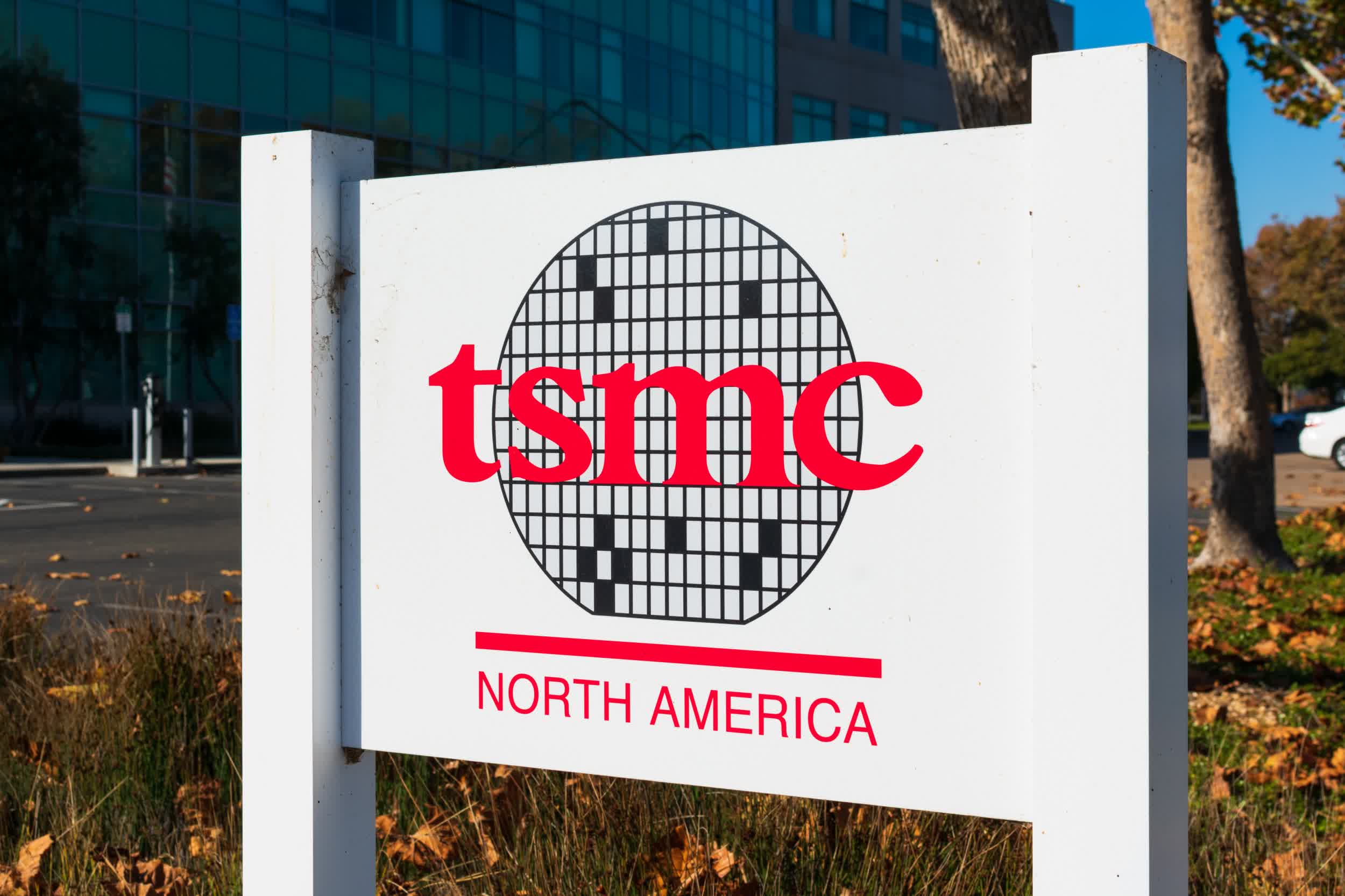 TSMC's Arizona chip factory is on track for volume production in 2024