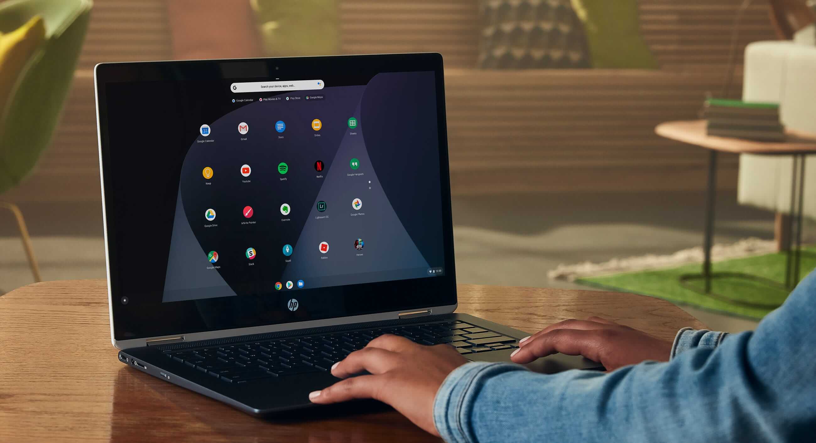 Google is switching to a monthly update cycle for Chrome OS later this year