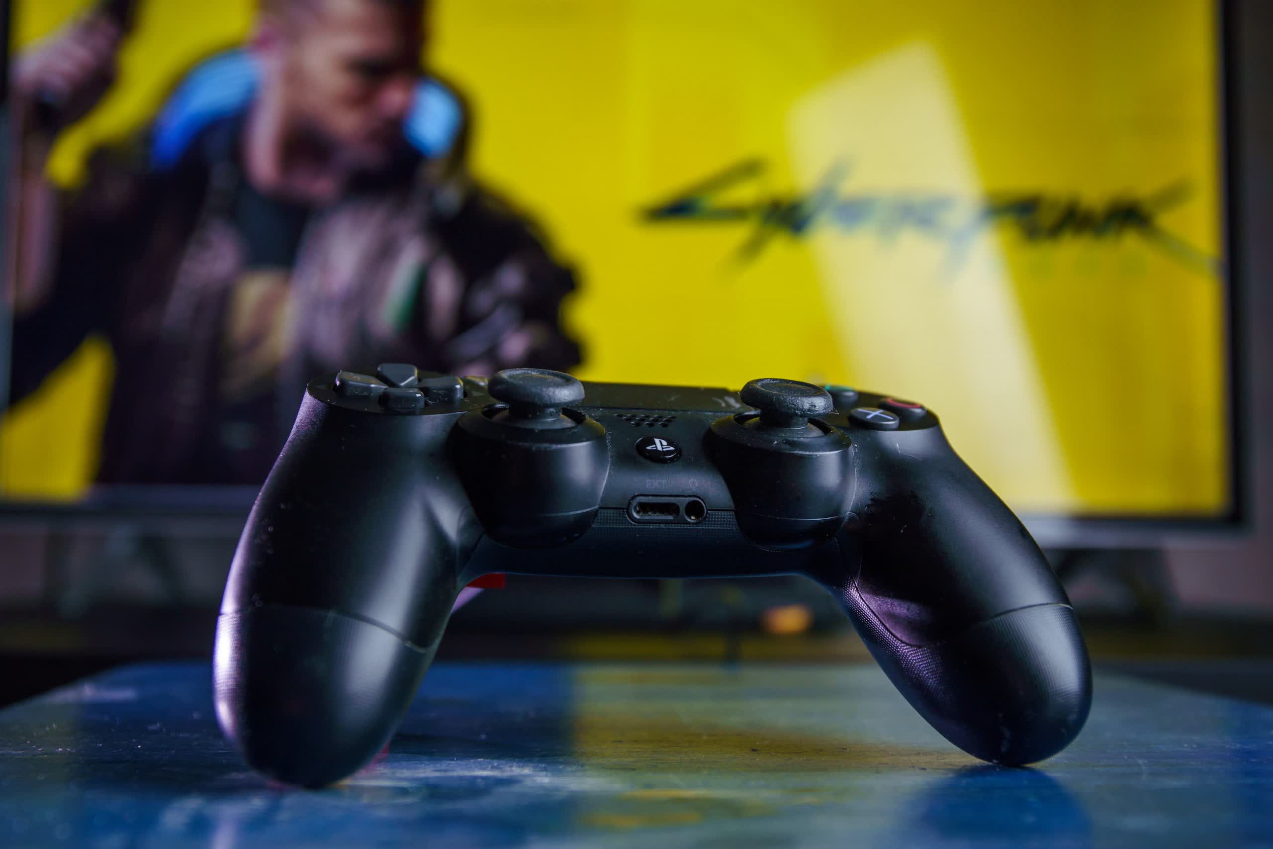 Cyberpunk 2077 Is Back in the PlayStation Store, But Playing on