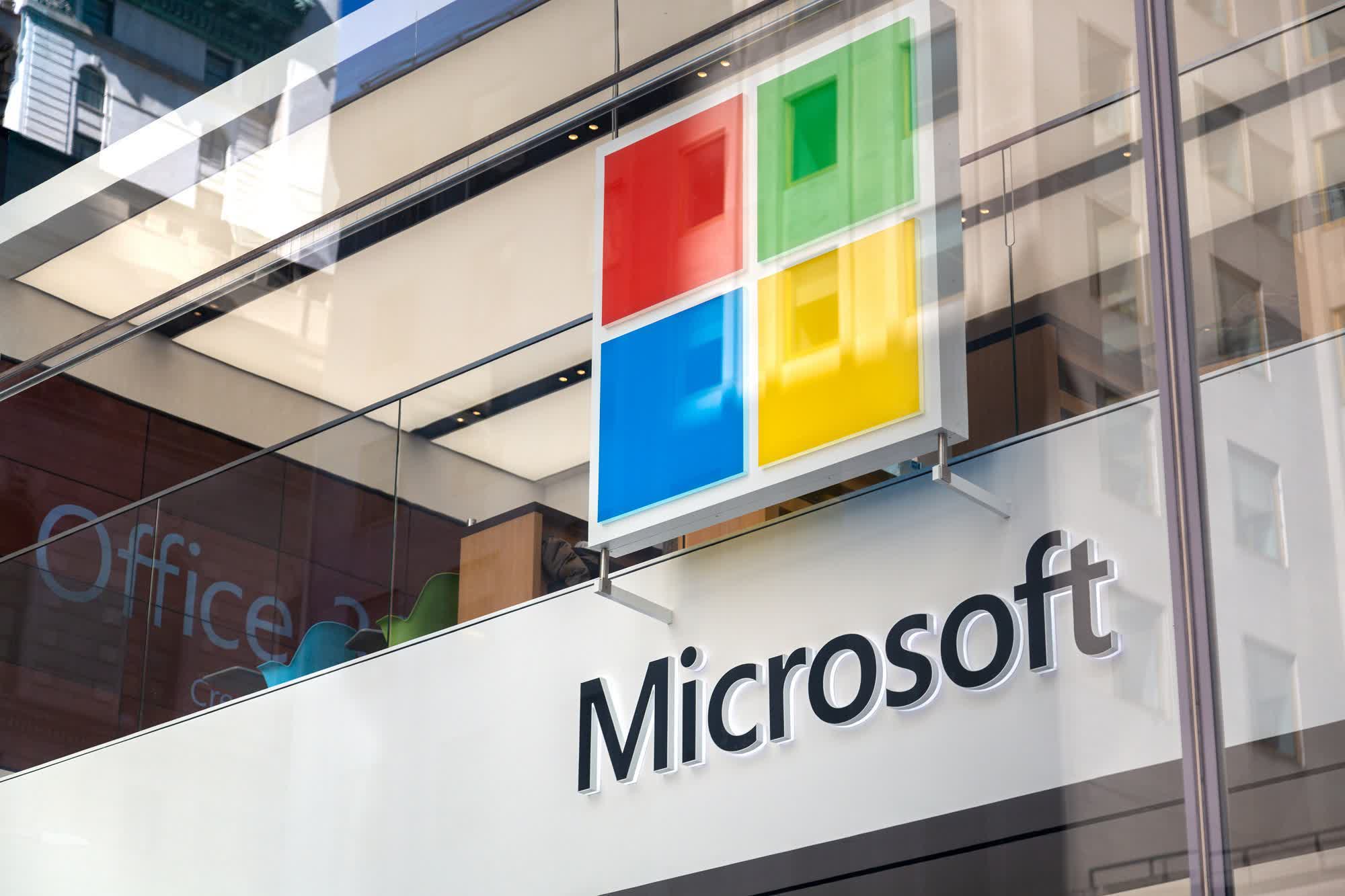 Microsoft employees to receive a $1,500 pandemic bonus