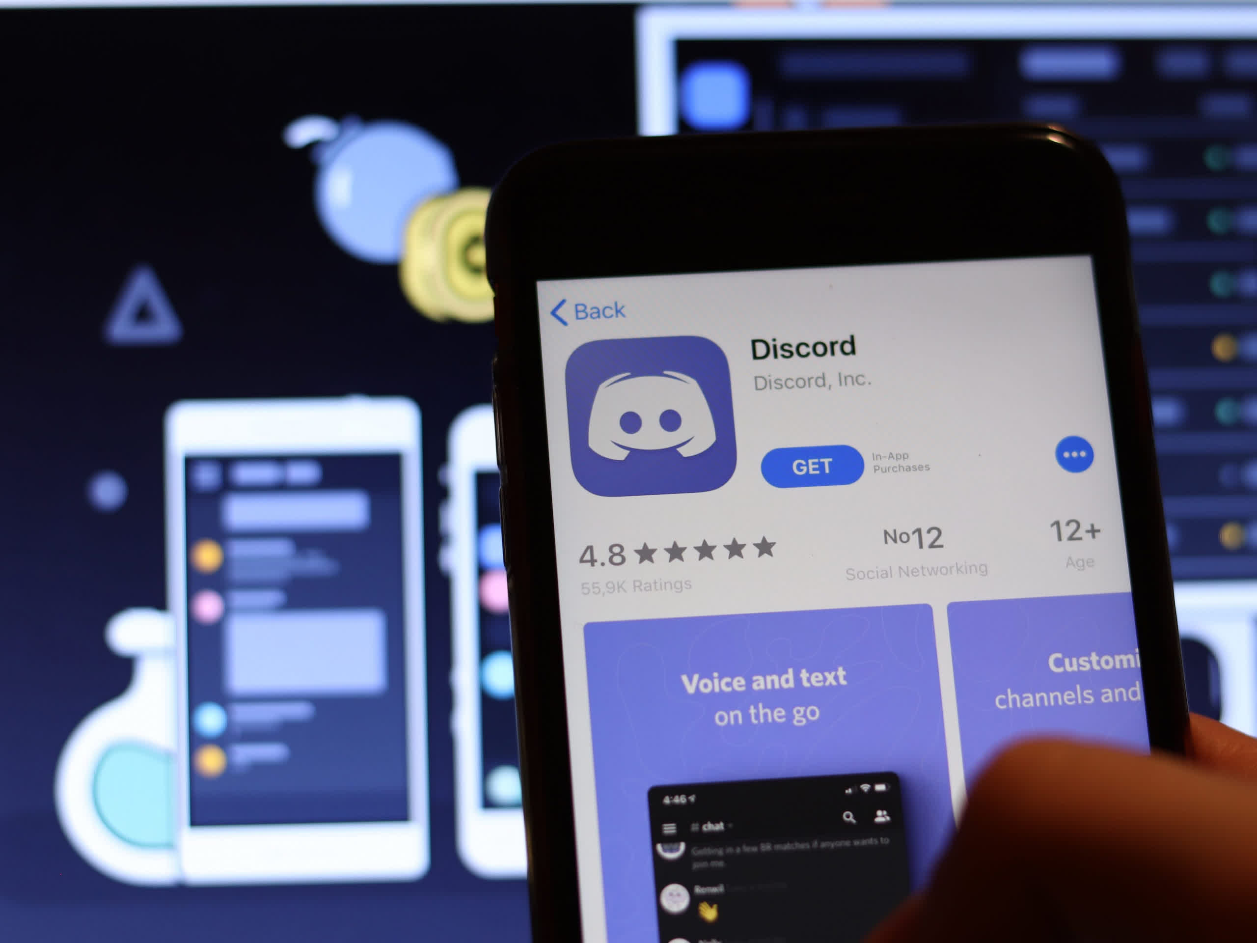 Groovy has new bot features on its Discord profile even though it