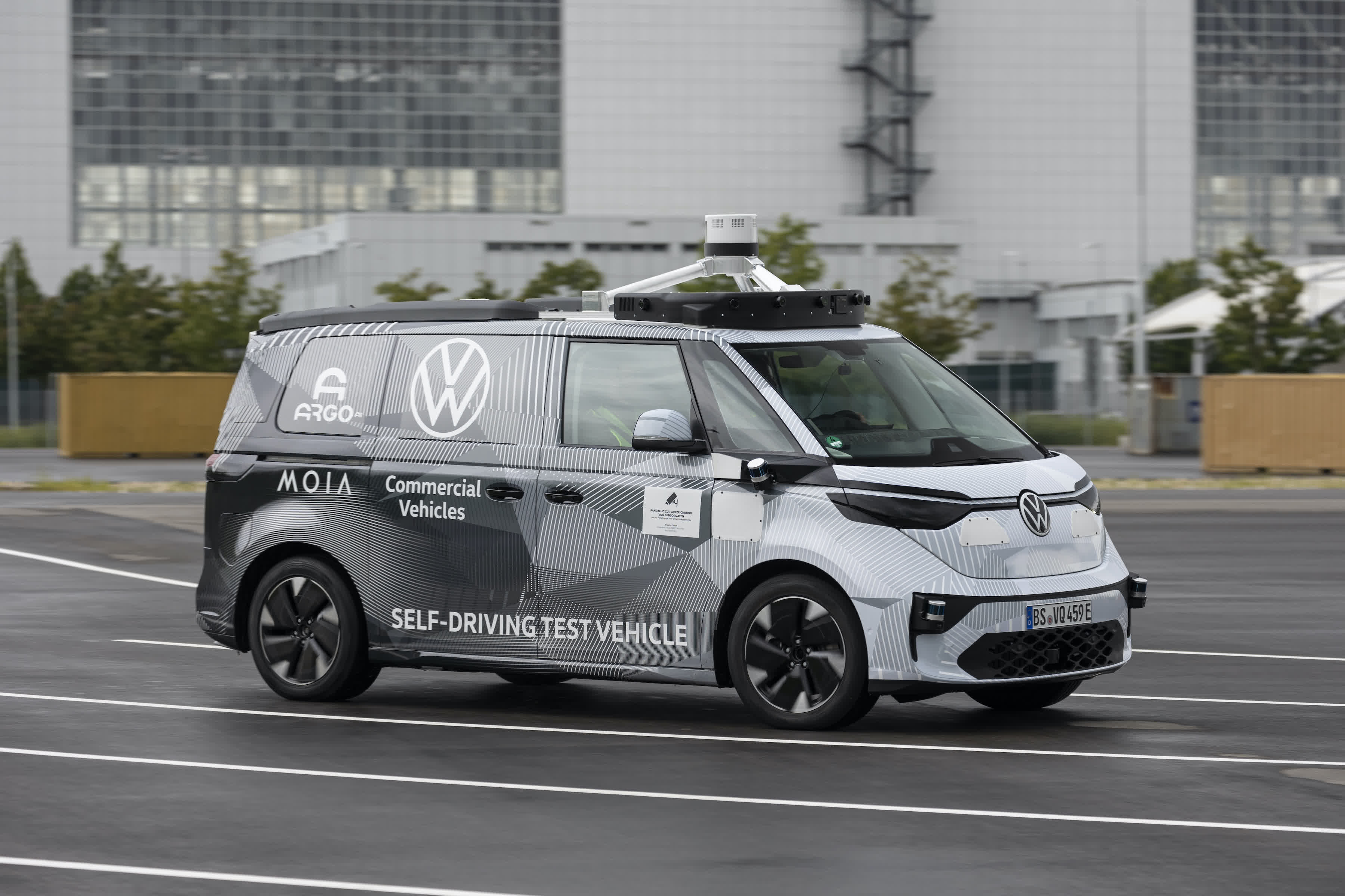 Argo AI and Volkswagen show off self-driving vehicle