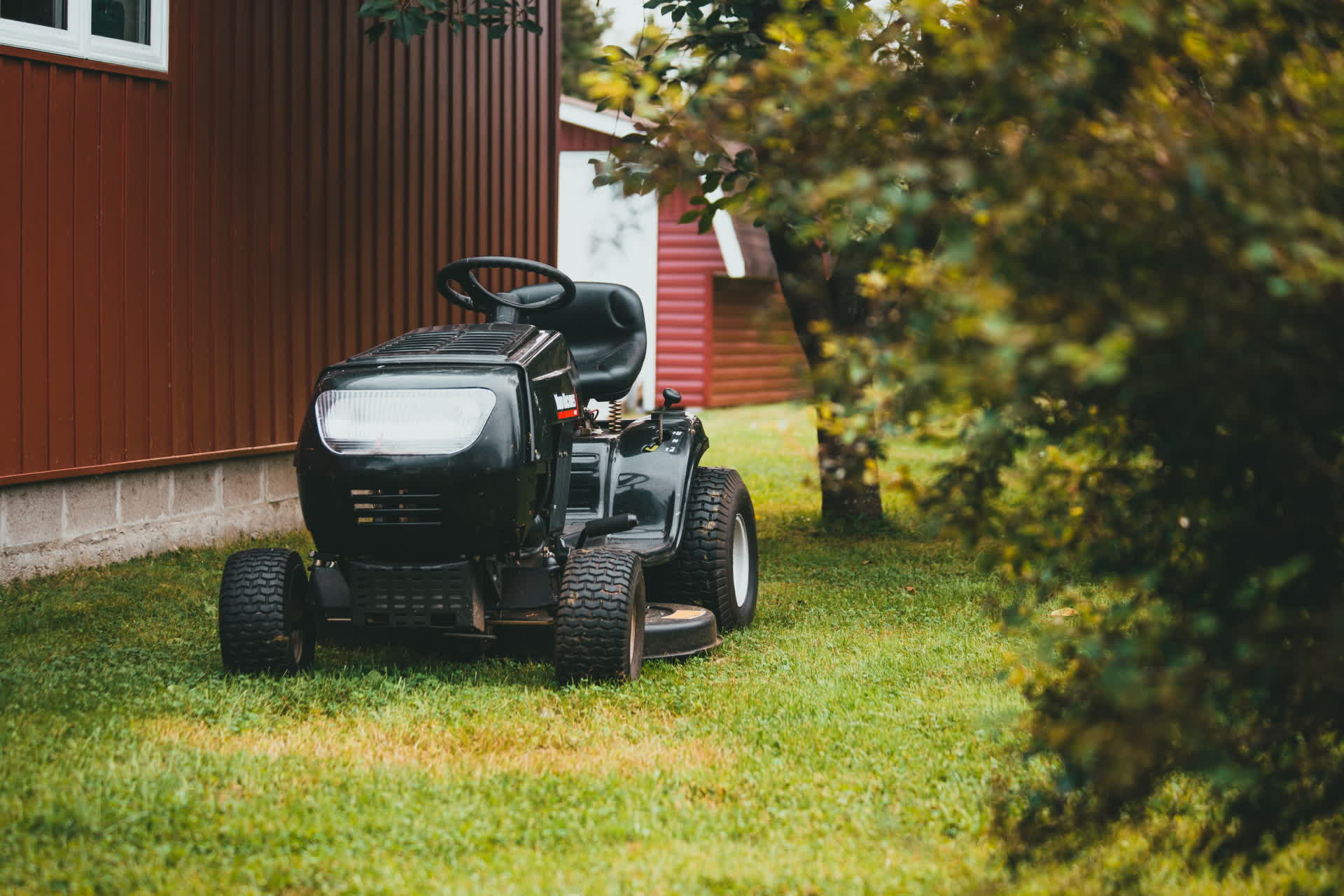 California bill may restrict the sale of gas-guzzling lawnmowers and generators in 2024